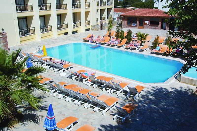 Esat Hotel Kusadası Eksteriør billede