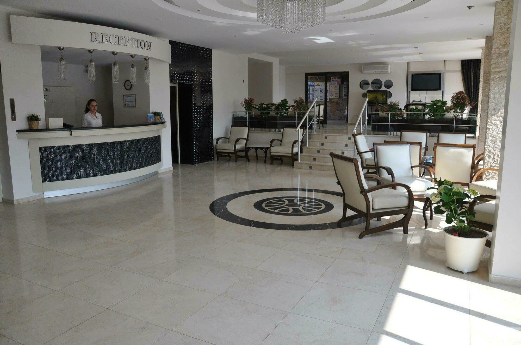 Esat Hotel Kusadası Eksteriør billede