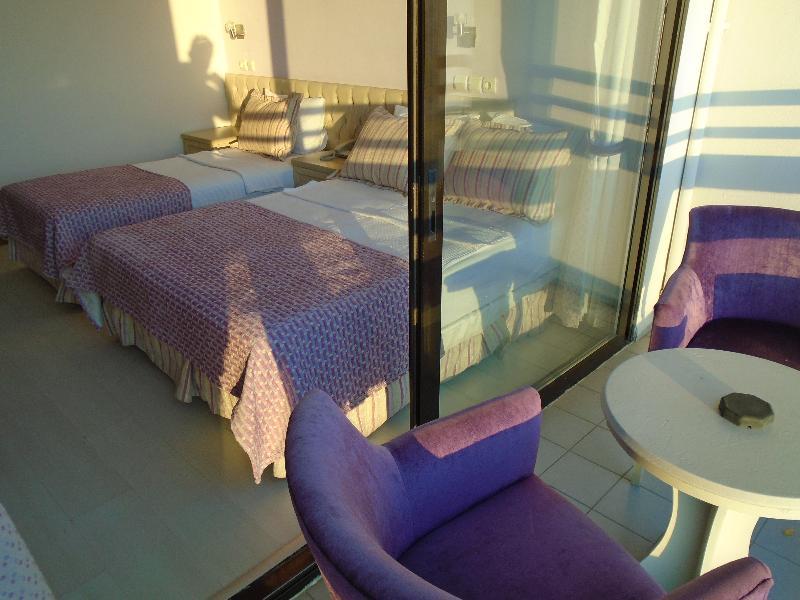 Esat Hotel Kusadası Eksteriør billede