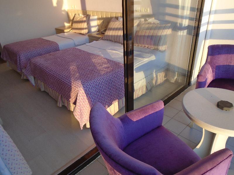 Esat Hotel Kusadası Eksteriør billede